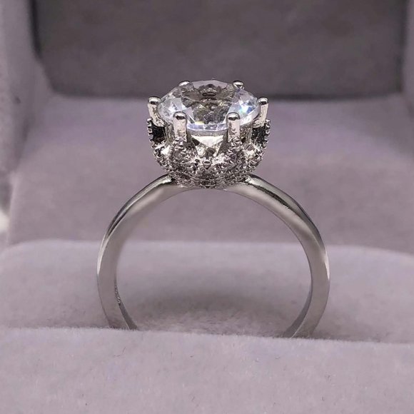 Kate 1ct White Topaz Ring 925 Sterling Silver - Picture 9 of 15